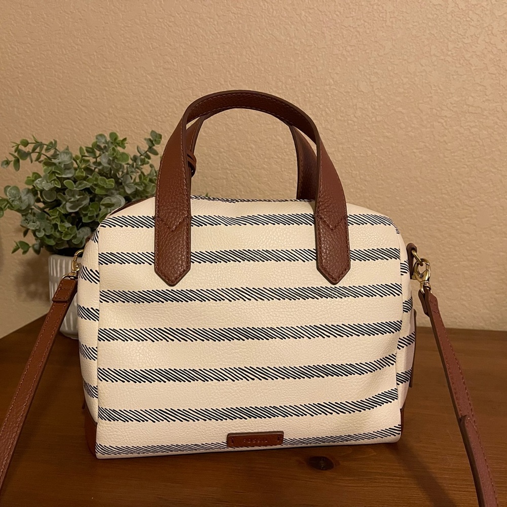 Fossil Brand Crossbody